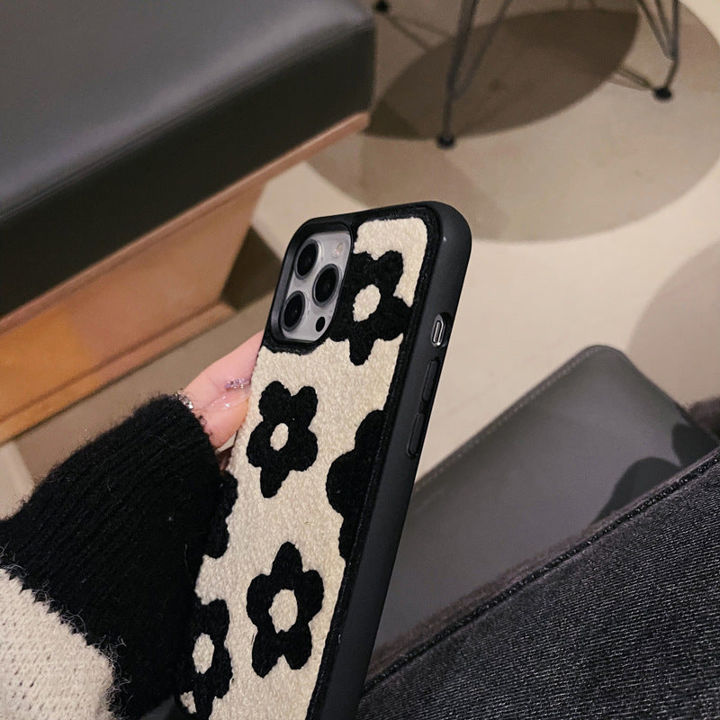 Plush Flowers Are Suitable For Ladies Autumn And Winter Mobile Phone Cases ⭐⭐⭐⭐⭐